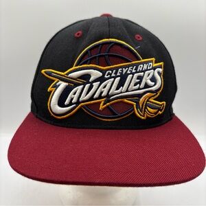 Cleveland Cavaliers NBA Mitchell & Ness Black Embroidered Logo SnapBack Hat OSFM